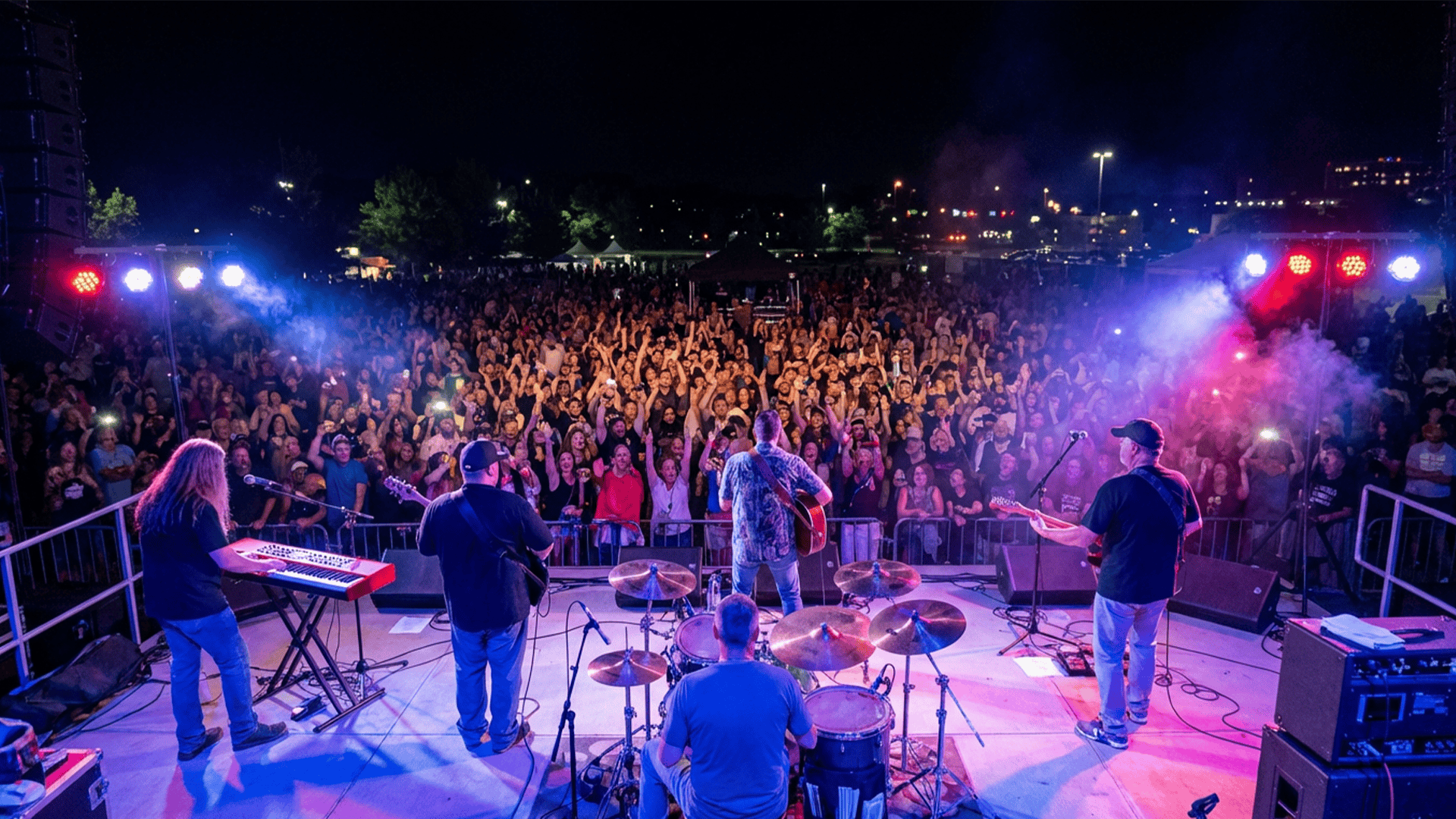 Brian performing live with Chris Tracy and Roughshod in 2008
